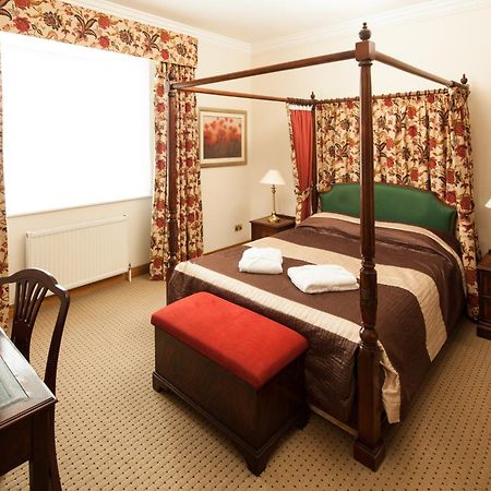 Mercure York Fairfield Manor Hotel Екстериор снимка