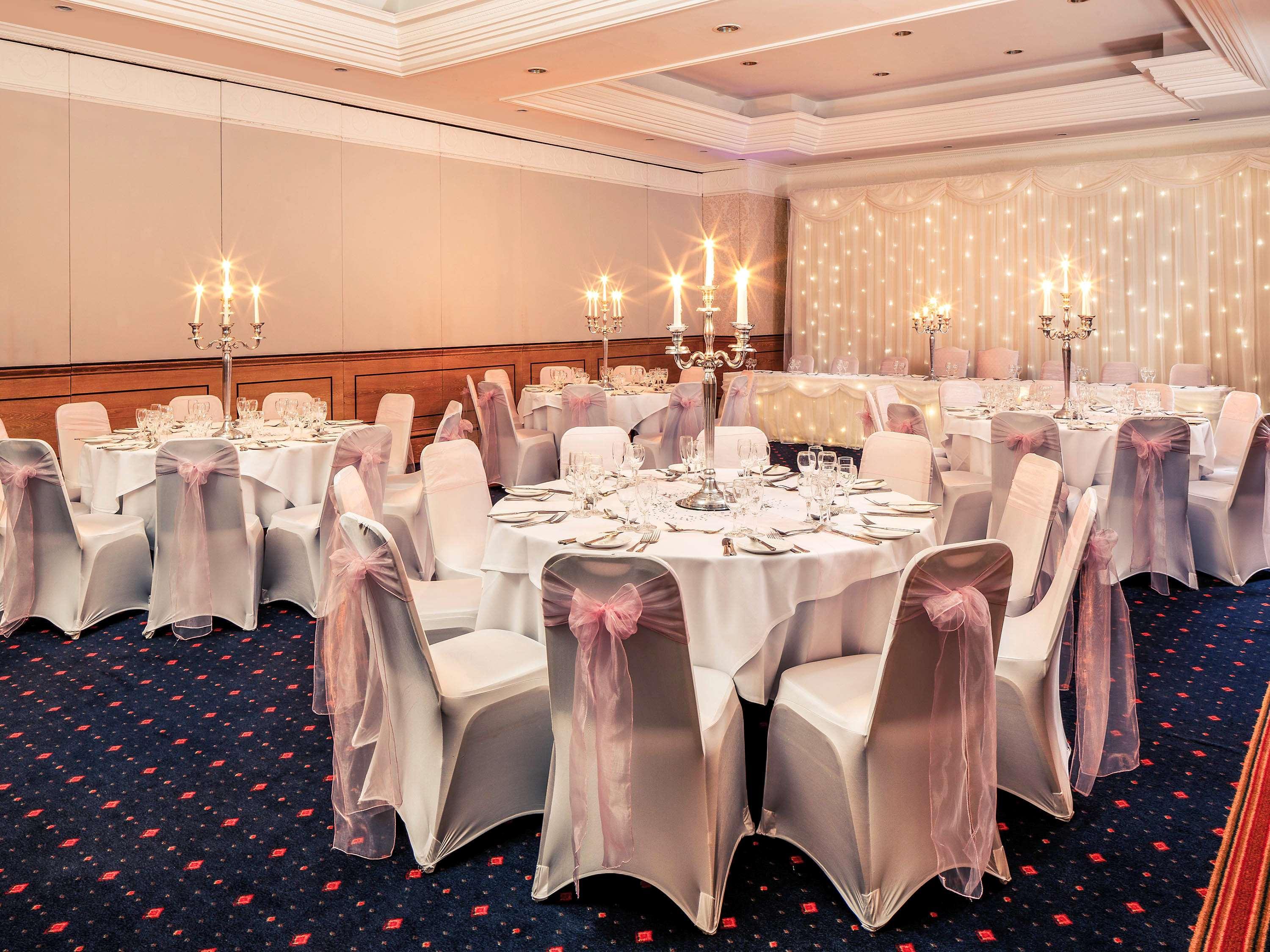 Mercure York Fairfield Manor Hotel Екстериор снимка