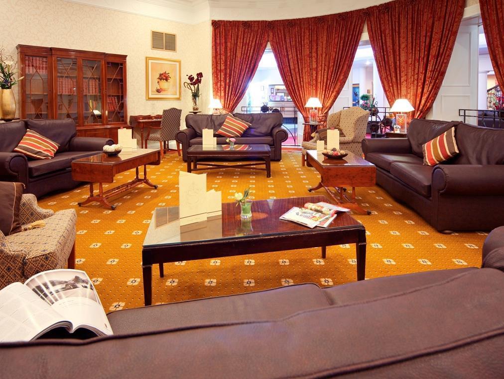 Mercure York Fairfield Manor Hotel Екстериор снимка