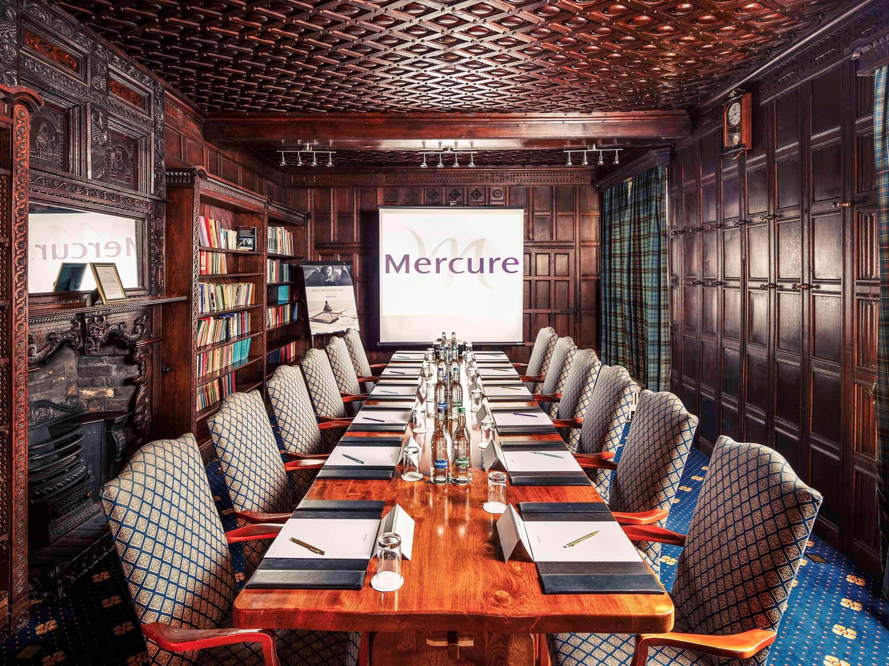 Mercure York Fairfield Manor Hotel Екстериор снимка