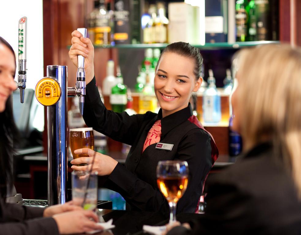 Mercure York Fairfield Manor Hotel Екстериор снимка